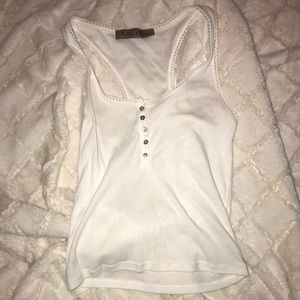 White lace-trimmed crop top S